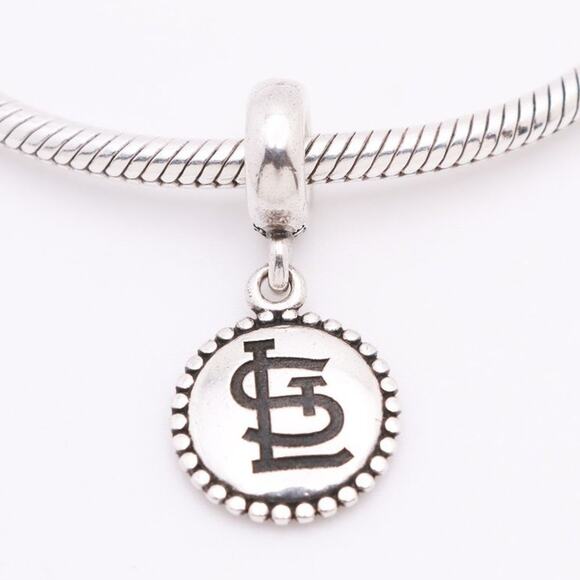 Authentic PANDORA Saint Louis Cardinals MLB Logo Dangle - USB791169-G026 - Picture 1 of 9